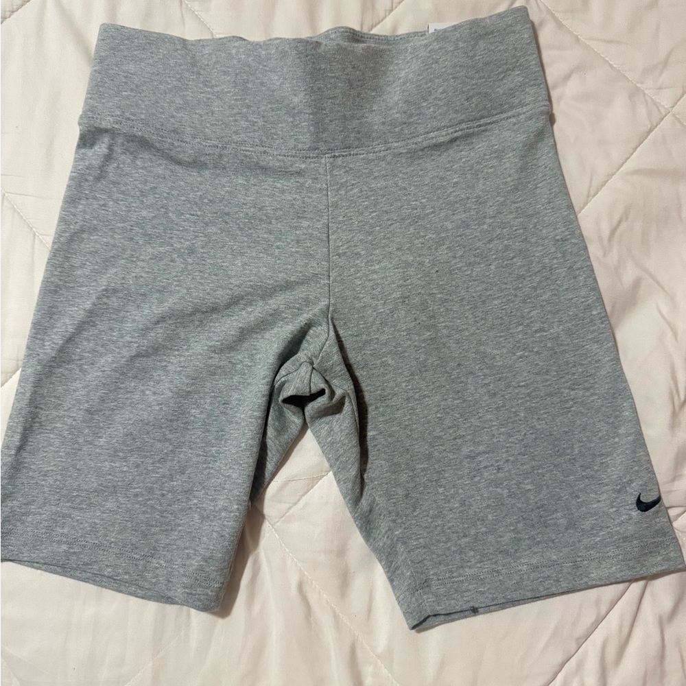 Nike Women's Gray Short